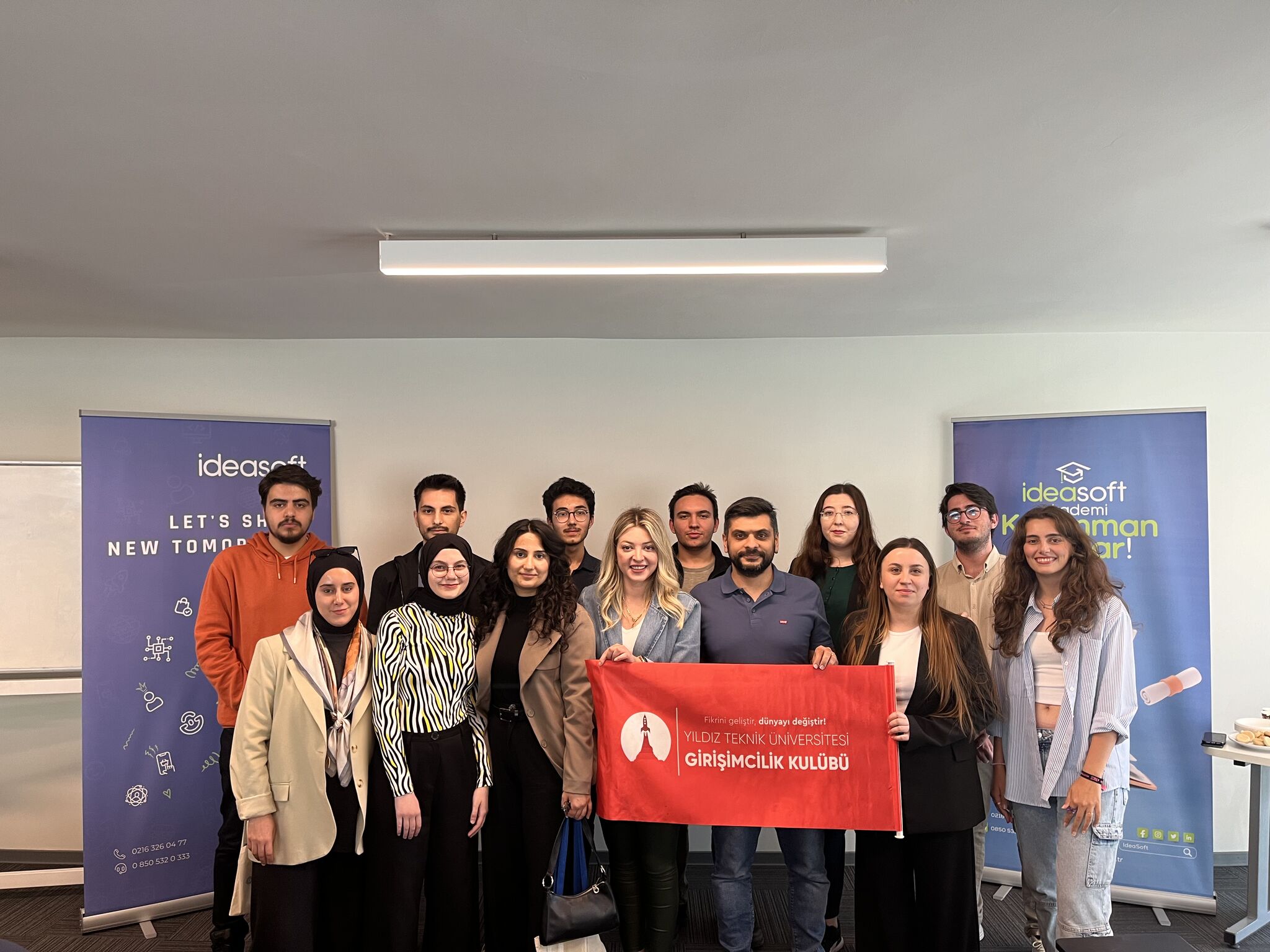 Yıldız Teknik Üniversitesi Girişimcilik Kulübü öğrencilerini ofisimizde ağırladık.