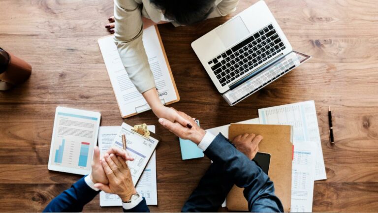 Franchising İş Modeli Nedir, Nasıl Çalışır?